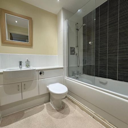 1 bedroom flat to rent - Photo 3