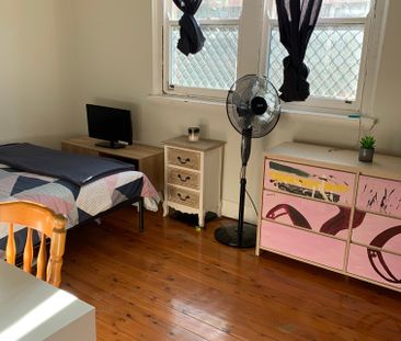 Dulwich Hill - Photo 1