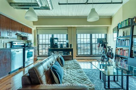 Argyle Lofts - Photo 2