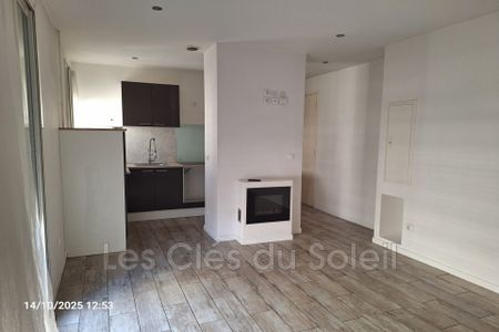 Location Appartement 2 pièces 38m² TOULON 83000 - Photo 2