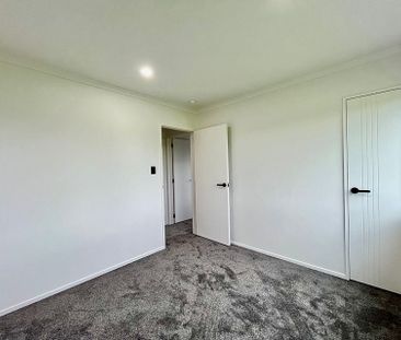 Brand New 3 Bedroom Freehold Home - Photo 1