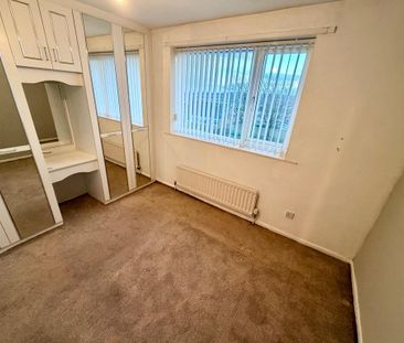 2 bedroom semi-detached house to rent - Photo 3