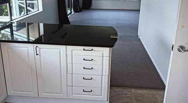 Spacious family home in Maungaraki - Photo 1