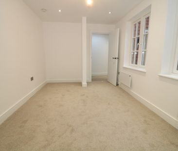 North Street, Dorking - 2 bedrooms Property for lettings - Seymours - Photo 5