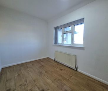 Ling Avenue, Loughborough - Photo 2