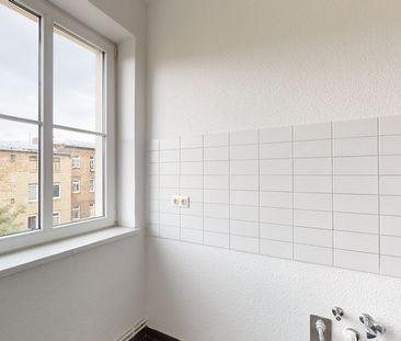 Mit Balkon! - Photo 1