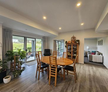 Peaceful rural living - close to Silverdale ... - Photo 4