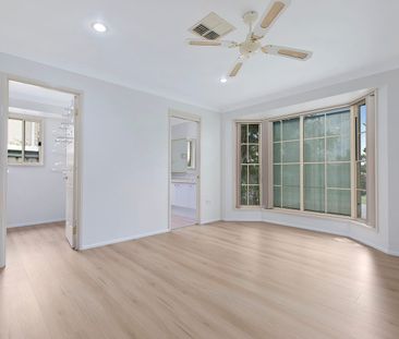 RARE OPPORTUNITY - LARGE FAMILY HOME - Photo 4