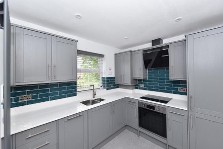 2 bedroom townhouse to rent - Photo 4