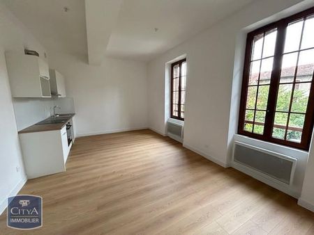 Location Appartement 2 pièces 47m² PAMIERS 09100 - Photo 2