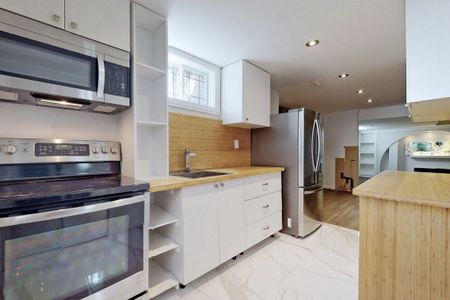 For Lease - 72 Lensmith Drive, Aurora, Ontario - Photo 5