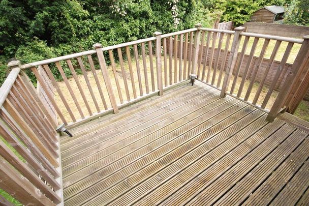 5 bedroom house to rent - Photo 1