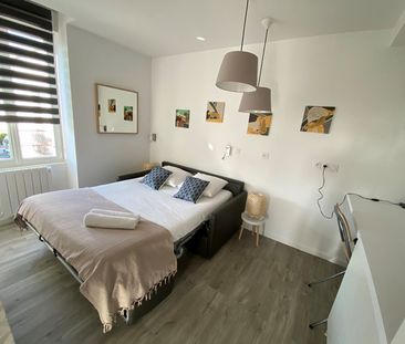 Location Appartement 5 pièces 10m² - Photo 1