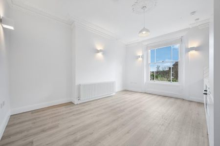 Studio to rent - Photo 2