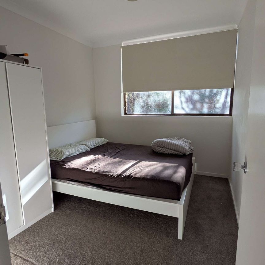 Wollstonecraft - Photo 1