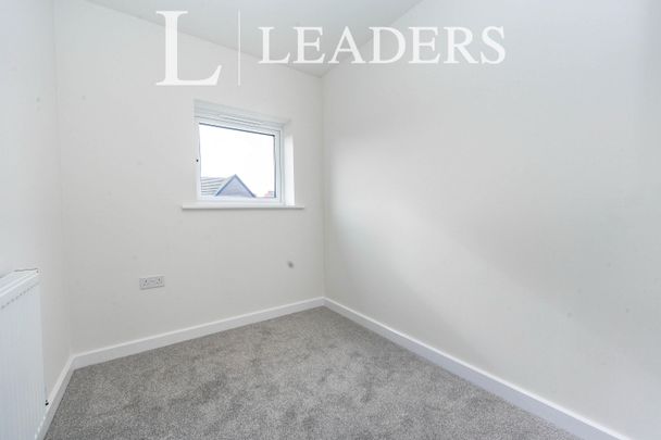 3 bedroom house to rent Claridge Crescent, Eagle Farm South, Milton Keynes, MK17 - Photo 1