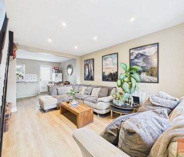 2 bedroom semi-detached house to rent - Photo 3