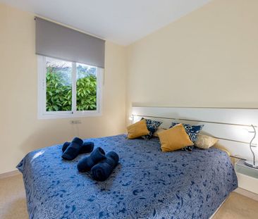 Elviria, Marbella Este, Marbella, Andalusia 29604 - Photo 2