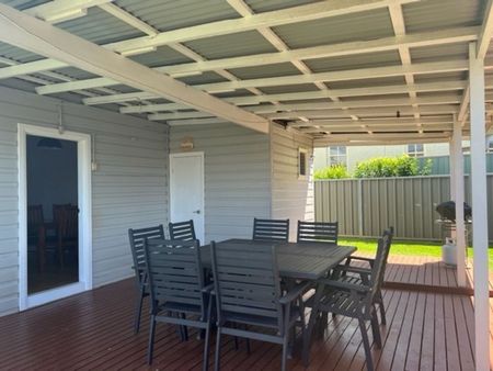 Tamworth Furnished Accommodation - North Tamworth - Photo 5