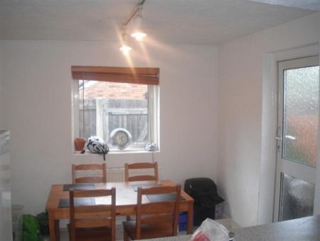 4 Bed Student House Harborne Birmingham - Photo 3