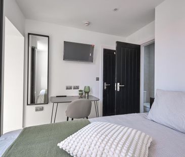 6 bedroom house of multiple occupation to rent - Photo 3
