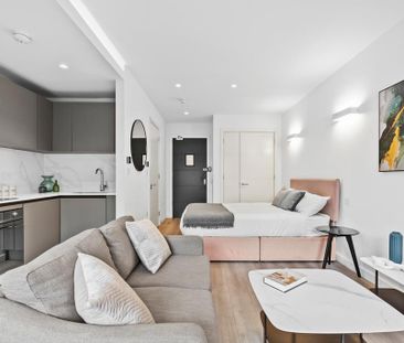 Studio to rent - Photo 1