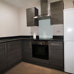 1 bedroom apartment to rent - Photo 2