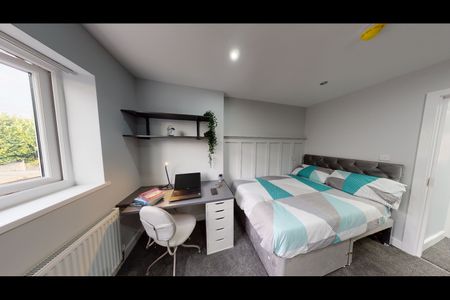 5 Bed Semi-Detached House, Charter Avenue, CV4 - Photo 2