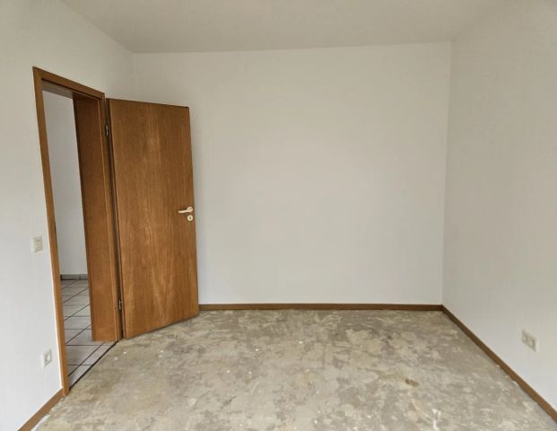 Helle 2- Zimmer- Wohnung *Stellplatz - Foto 1