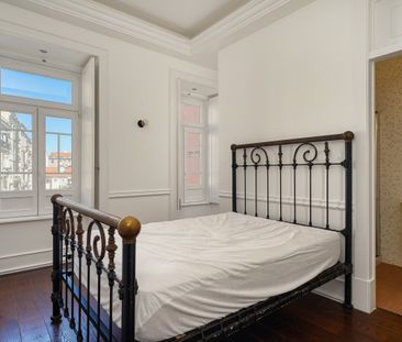 TO RENT - T5 LISBON PENHA DE FRANÇA - Photo 3