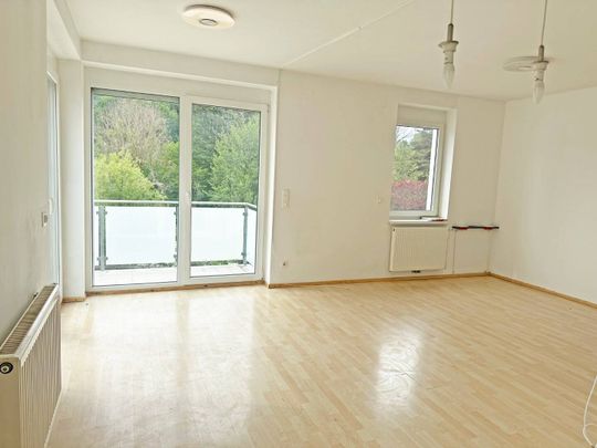 Helle Terrassenwohnung mit 4 Zimmern - Foto 1