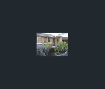 Beachside Living - Photo 4