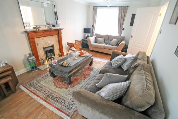 4 bedroom house to rent - Photo 1