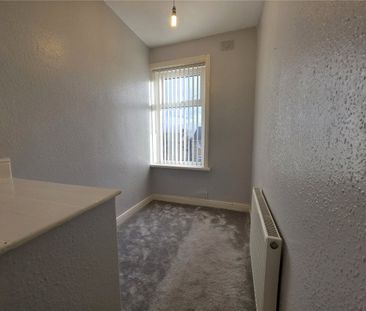 Leeds Road, Dewsbury, West Yorkshire, WF12 - Photo 5