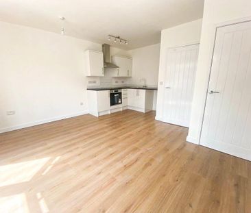 2 bedroom apartment to rent - Photo 2