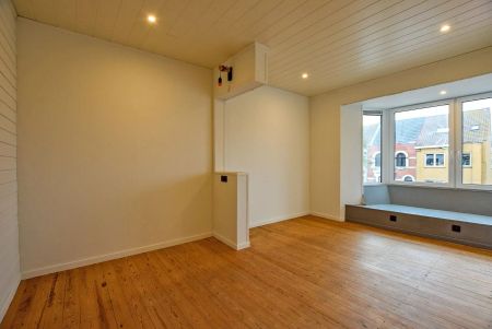 Gerenoveerde rijwoning te huur op 273m² met 3 slaapkamers te Adinkerke (De Panne)! - Photo 3