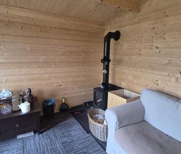 3 bedroom semi-detached house to rent - Photo 4