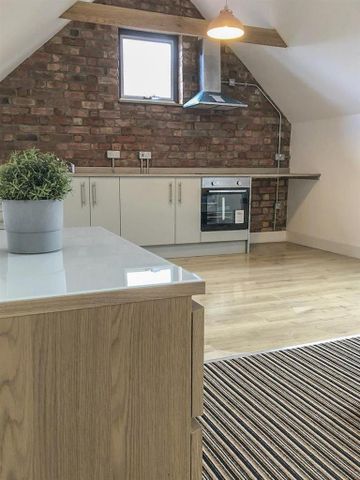 Studio to rent - Photo 5