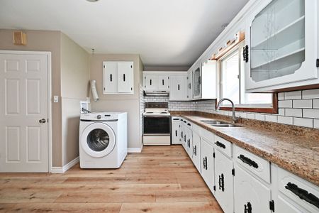 For Lease - 6 Lucerne Place, St. Catharines, Ontario - Photo 2