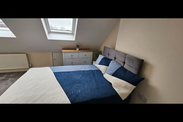Studio Flat, Southend Lane, SE6 - Photo 1