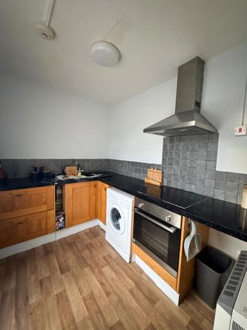 1 bedroom flat to rent - Photo 4