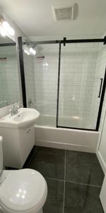 4½ Rénové Jardin Et 5 électro Rosemont - Photo 4