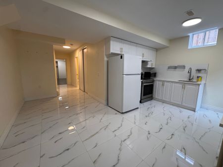 For Lease - 447 Grindstone Trail Unit# Bsmt, Oakville, Ontario - Photo 3