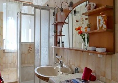 milan, Lombardy 20158