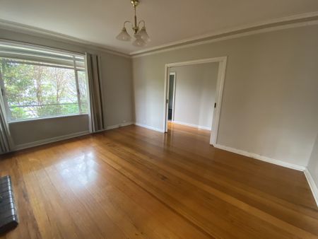 20 Clarence Avenue, Kennington - Photo 5
