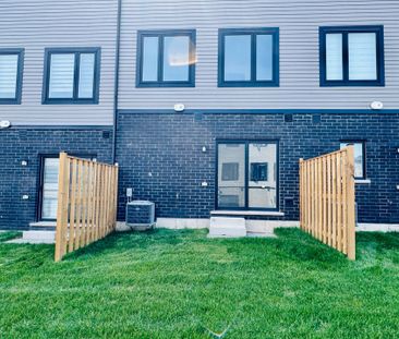 For Lease - 155 Equestrian Way Unit# 114, Cambridge, Ontario - Photo 6