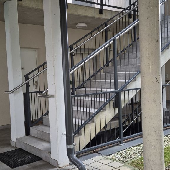 2-Zimmer-Gartenwohnung mit Terrasse, Garten und Carport - Photo 1
