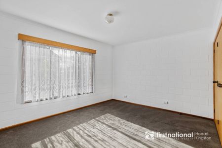Quiet, Convenient & Comfortable Living - Photo 5