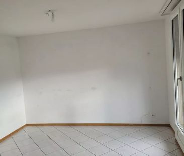 Studio en cours de rafraîchissement à deux pas du lac avec balcon - Foto 6