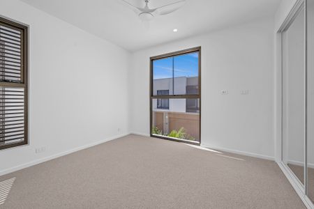 35/81 Salerno Street, Isle Of Capri QLD 4217 - Villa For Rent | Domain - Photo 4